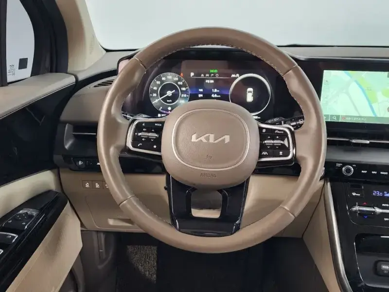 2022 Kia Carnival с пробегом 52 866 км