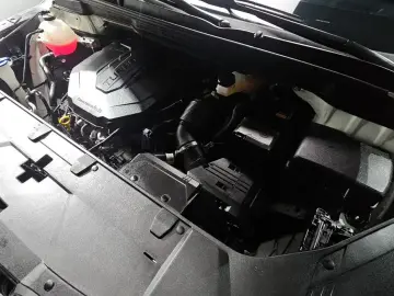 2023 Kia Carnival с пробегом 35 499 км