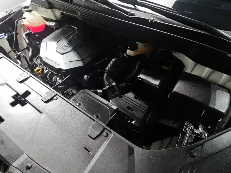 2023 Kia Carnival с пробегом 35 499 км