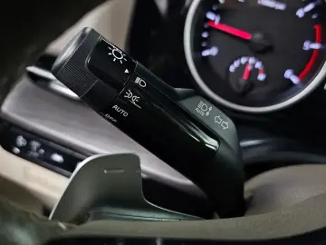 2021 Kia Carnival с пробегом 167 305 км