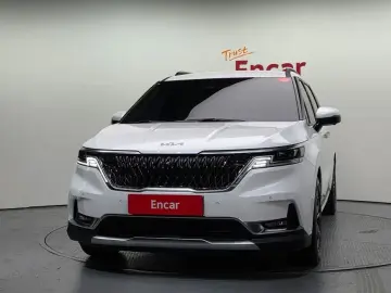 2021 Kia Carnival с пробегом 42 000 км