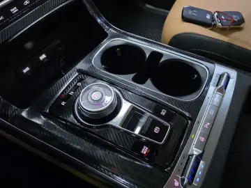 2021 Kia Carnival с пробегом 42 000 км