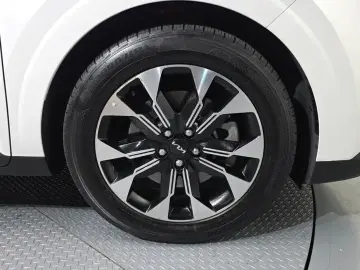 2021 Kia Carnival с пробегом 75 718 км
