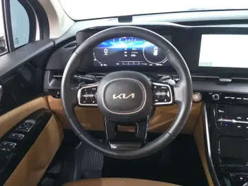 2021 Kia Carnival с пробегом 75 718 км