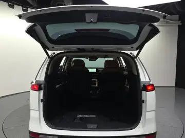 2021 Kia Carnival с пробегом 75 718 км