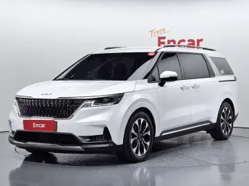 2023 Kia Carnival с пробегом 67 056 км