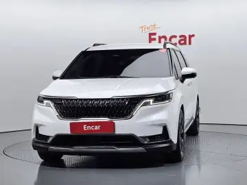 2023 Kia Carnival с пробегом 67 056 км