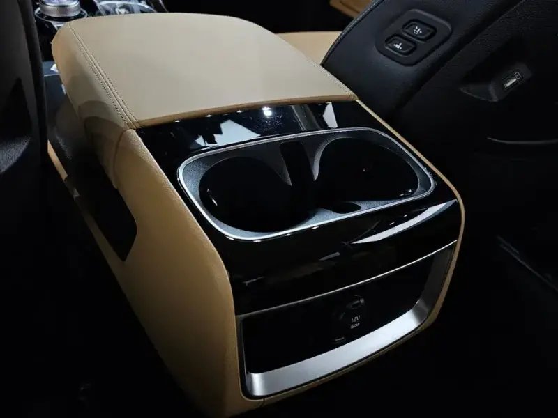 2023 Kia Carnival с пробегом 67 056 км