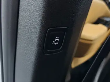 2023 Kia Carnival с пробегом 67 056 км