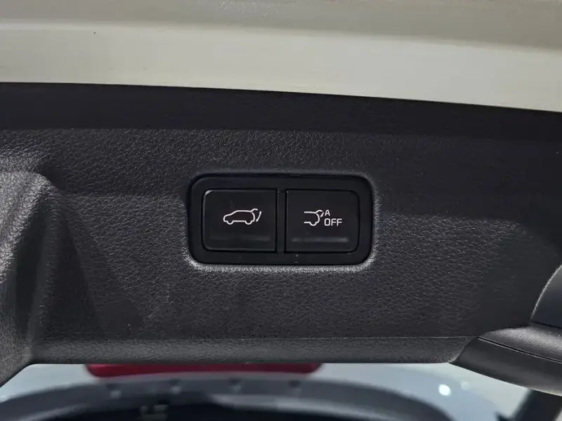 2023 Kia Carnival с пробегом 67 056 км