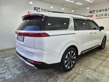 2021 Kia Carnival с пробегом 47 922 км