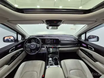 2021 Kia Carnival с пробегом 47 922 км