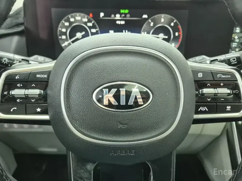 2021 Kia Carnival с пробегом 47 922 км