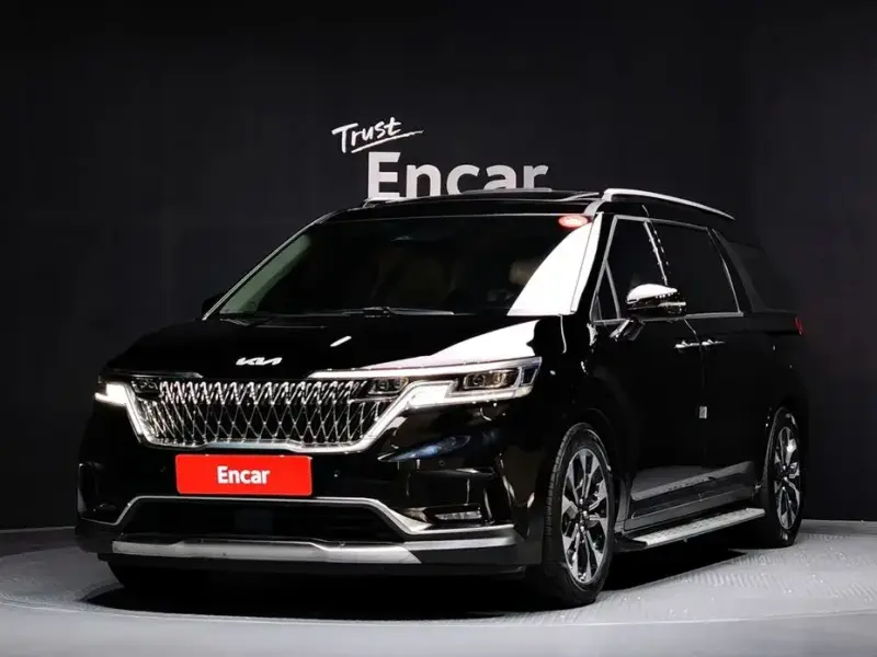 2022 Kia Carnival с пробегом 53 118 км