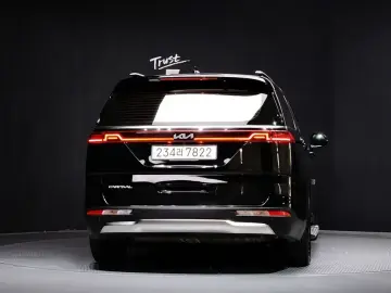 2022 Kia Carnival с пробегом 53 118 км