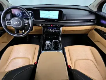 2022 Kia Carnival с пробегом 53 118 км