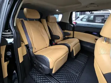 2022 Kia Carnival с пробегом 53 118 км