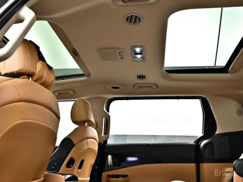 2022 Kia Carnival с пробегом 53 118 км