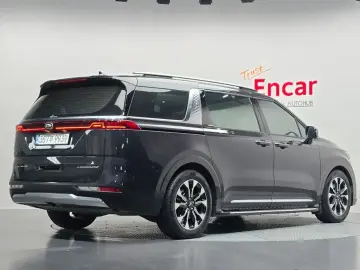2021 Kia Carnival с пробегом 73 885 км