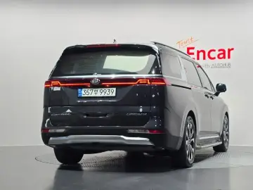 2021 Kia Carnival с пробегом 73 885 км
