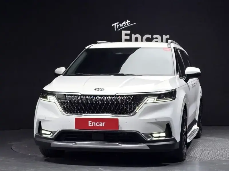 2021 Kia Carnival с пробегом 121 857 км