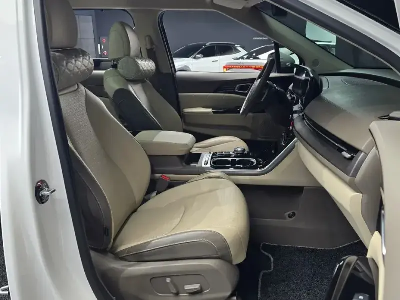 2021 Kia Carnival с пробегом 121 857 км