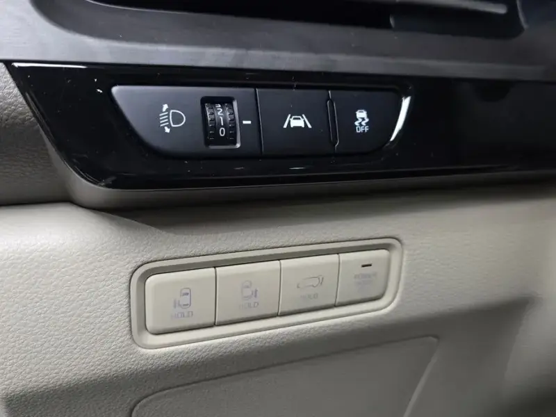 2021 Kia Carnival с пробегом 121 857 км