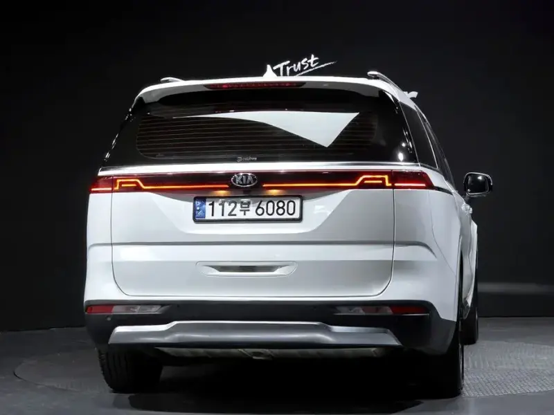 2021 Kia Carnival с пробегом 91 925 км