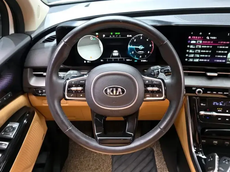 2021 Kia Carnival с пробегом 91 925 км