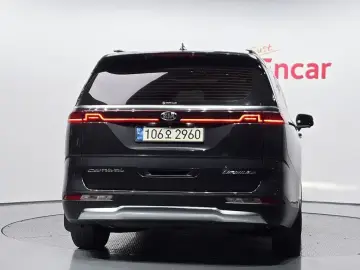 2021 Kia Carnival с пробегом 60 905 км