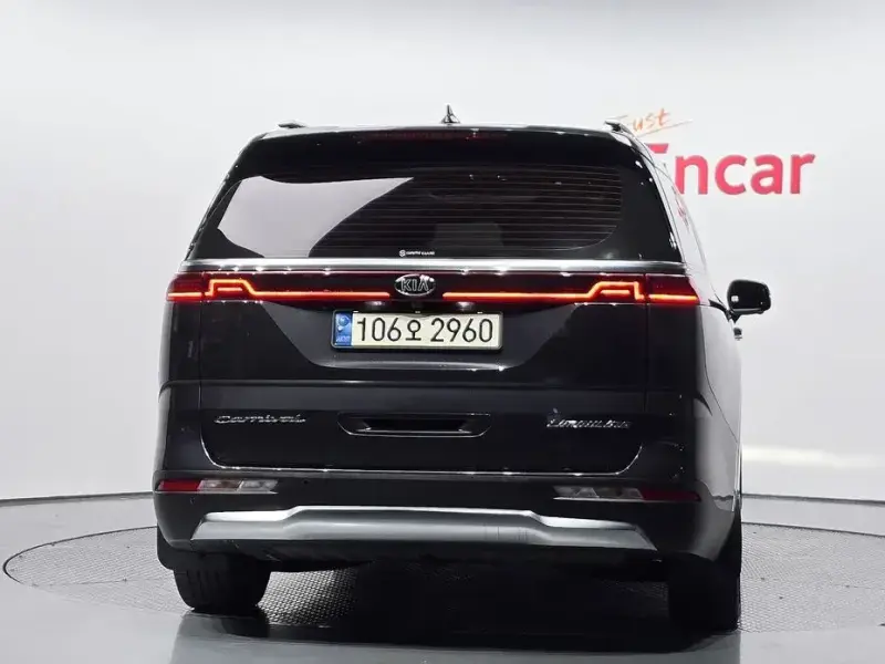 2021 Kia Carnival с пробегом 60 905 км