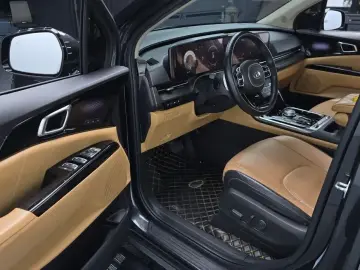 2021 Kia Carnival с пробегом 60 905 км
