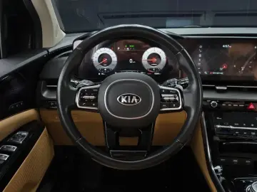 2021 Kia Carnival с пробегом 60 905 км