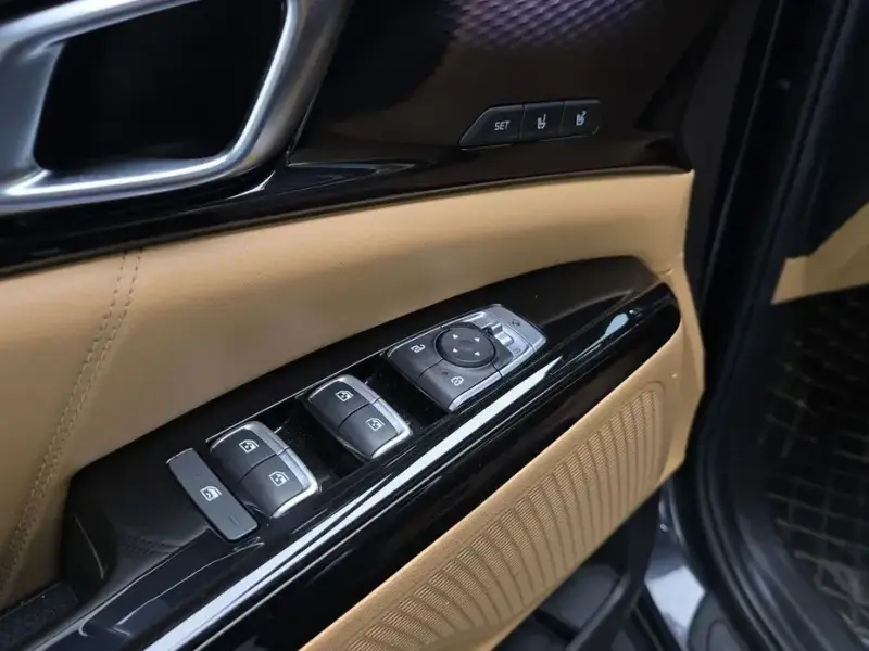 2021 Kia Carnival с пробегом 60 905 км