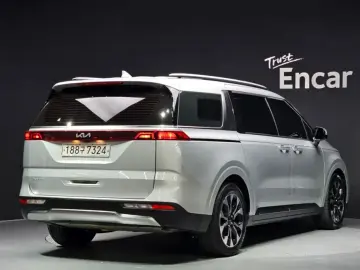 2022 Kia Carnival с пробегом 78 589 км