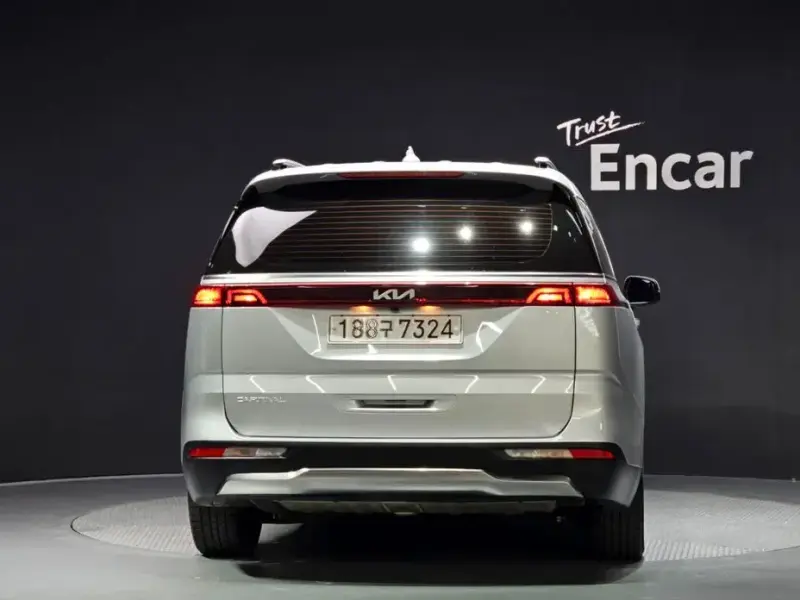 2022 Kia Carnival с пробегом 78 589 км