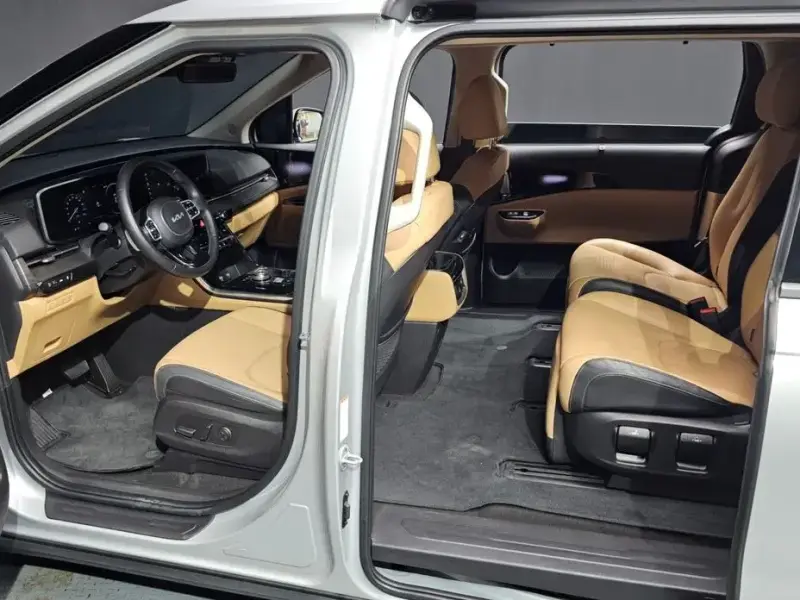 2022 Kia Carnival с пробегом 78 589 км