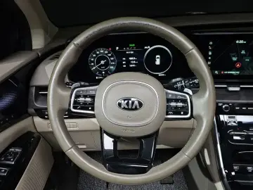 2021 Kia Carnival с пробегом 86 052 км