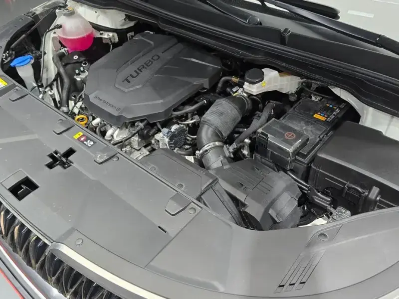 2023 Kia Carnival с пробегом 52 145 км