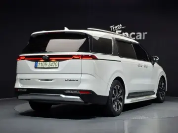 2021 Kia Carnival с пробегом 70 285 км