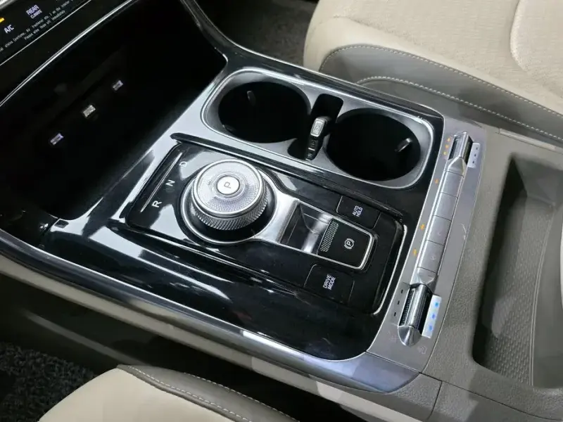 2021 Kia Carnival с пробегом 70 285 км