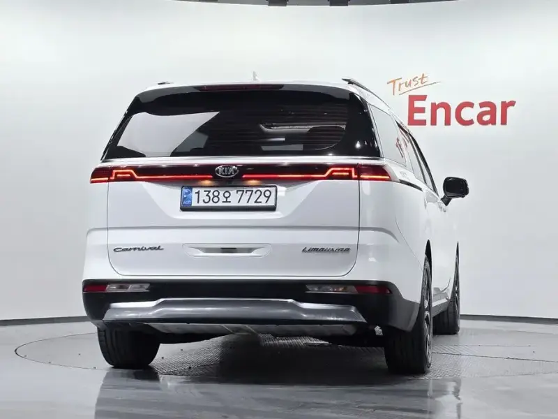 2021 Kia Carnival с пробегом 70 272 км