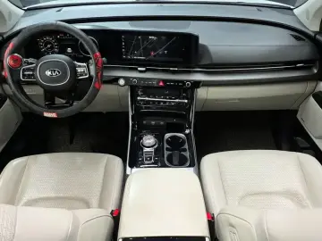 2021 Kia Carnival с пробегом 70 272 км
