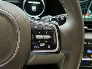2021 Kia Carnival с пробегом 70 285 км