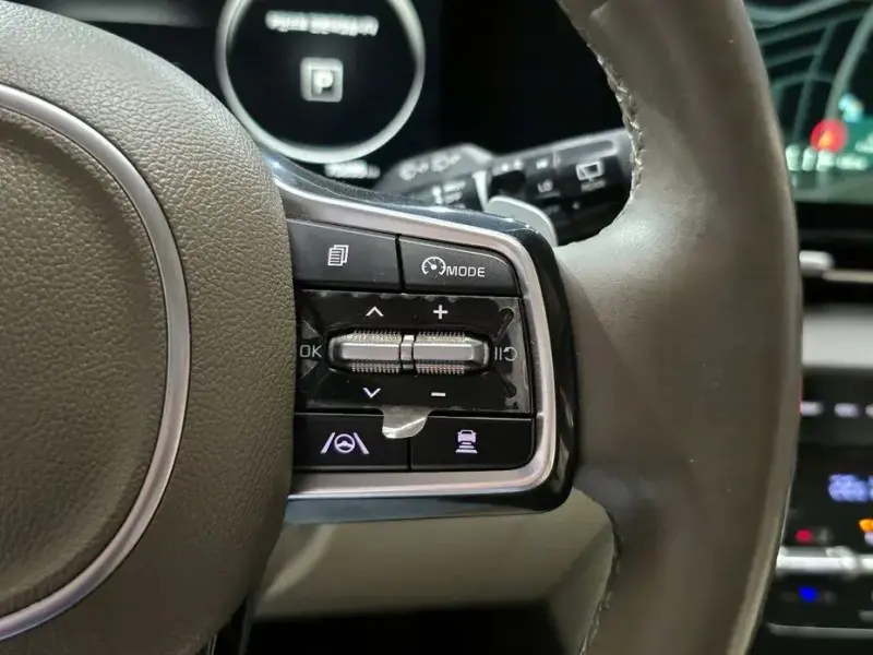 2021 Kia Carnival с пробегом 70 285 км