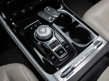 2021 Kia Carnival с пробегом 70 272 км