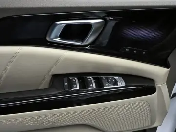 2021 Kia Carnival с пробегом 70 285 км