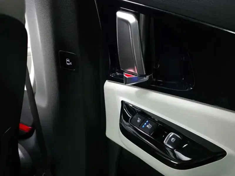 2021 Kia Carnival с пробегом 70 272 км