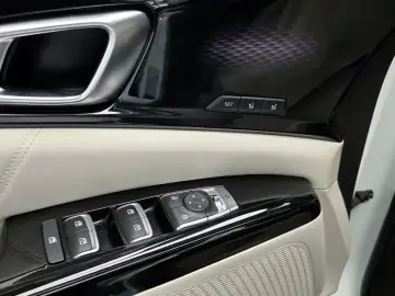 2021 Kia Carnival с пробегом 70 272 км