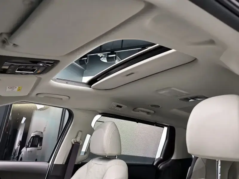 2021 Kia Carnival с пробегом 70 272 км